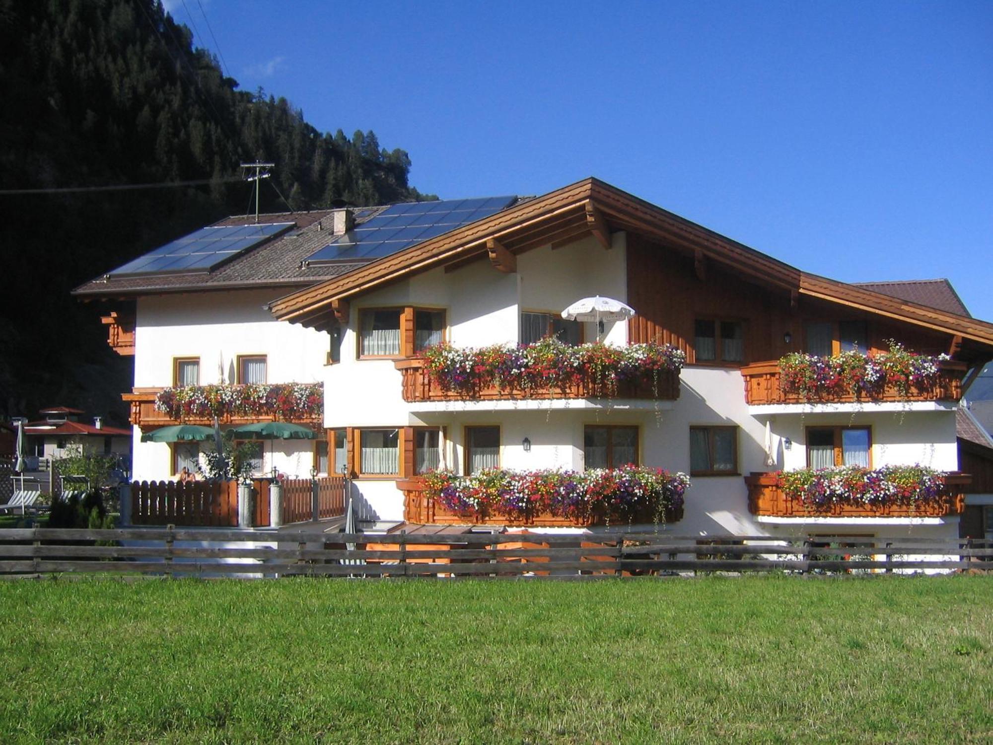 Alpenpension Elferblick Neustift im Stubaital Kültér fotó